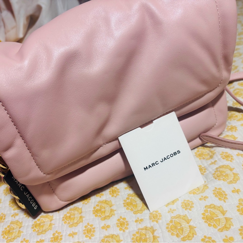 Marc Jacobs Pink Shoulder Bag with Structured Design